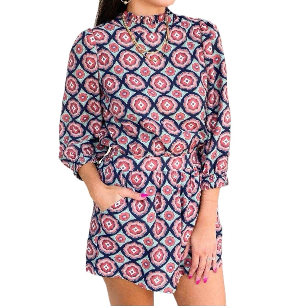 THML St John Romper Long Sleeve Shorts Lined Size Small